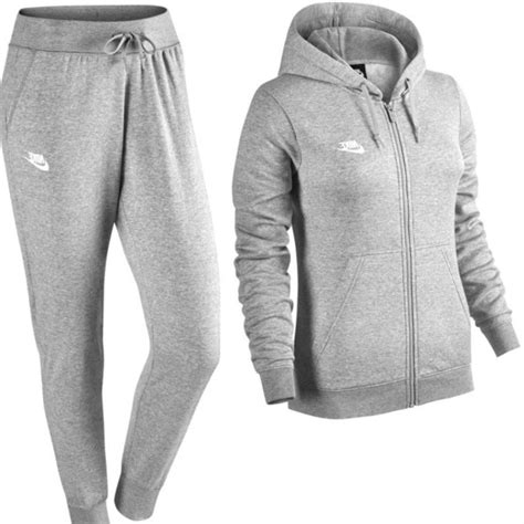 nike anzug frauen schwarz|nike jogginanzüge.